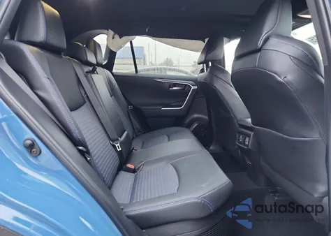 2025 Toyota Rav4 Xse из США, поврежденный, VIN 4T3E6RFV2SU181158